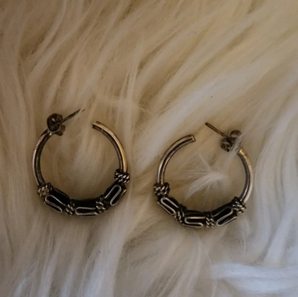 Vintage Sterling Abstract Hoops‎